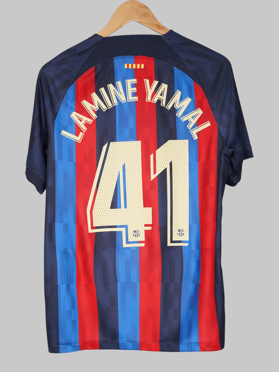 FC Barcelona Home Shirt 2022/23 Lamine Yamal 41 (M)