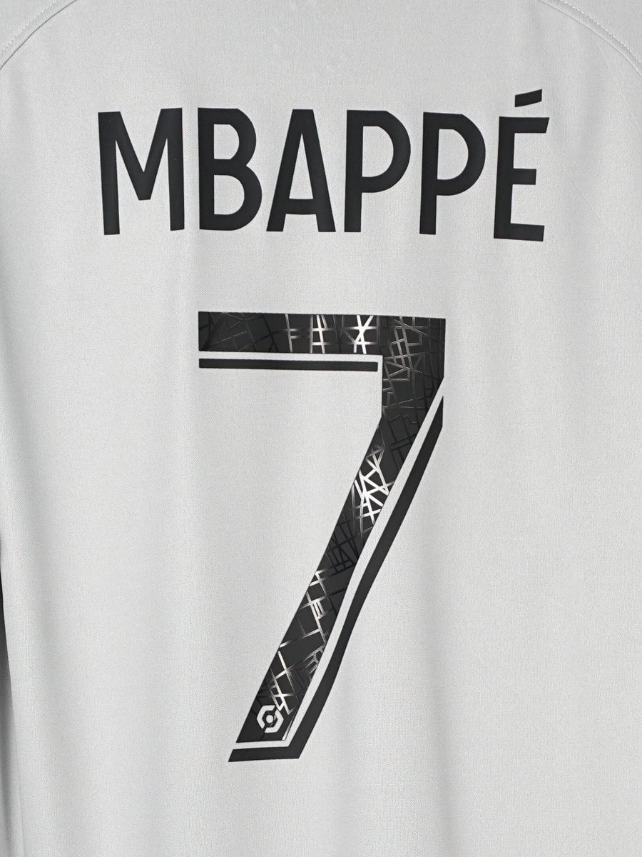 2022/23 PSG Mbappe #7 Away Shirt (L)