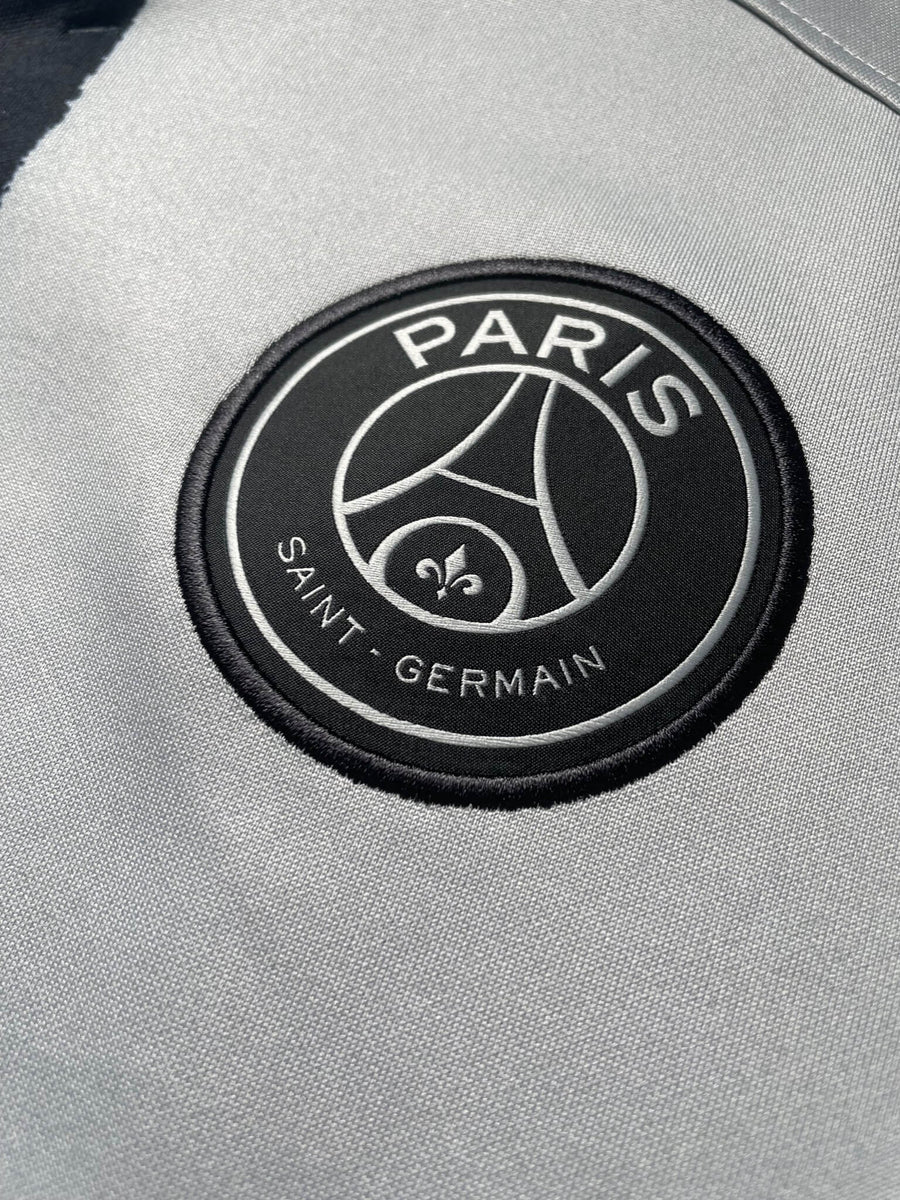 2022/23 PSG Mbappe 7 Away Shirt (L) Jordan