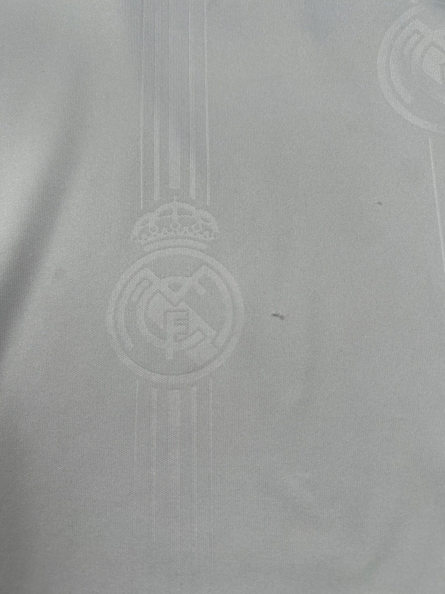 2022/23 Real Madrid Benzema #9 Home Shirt (L)