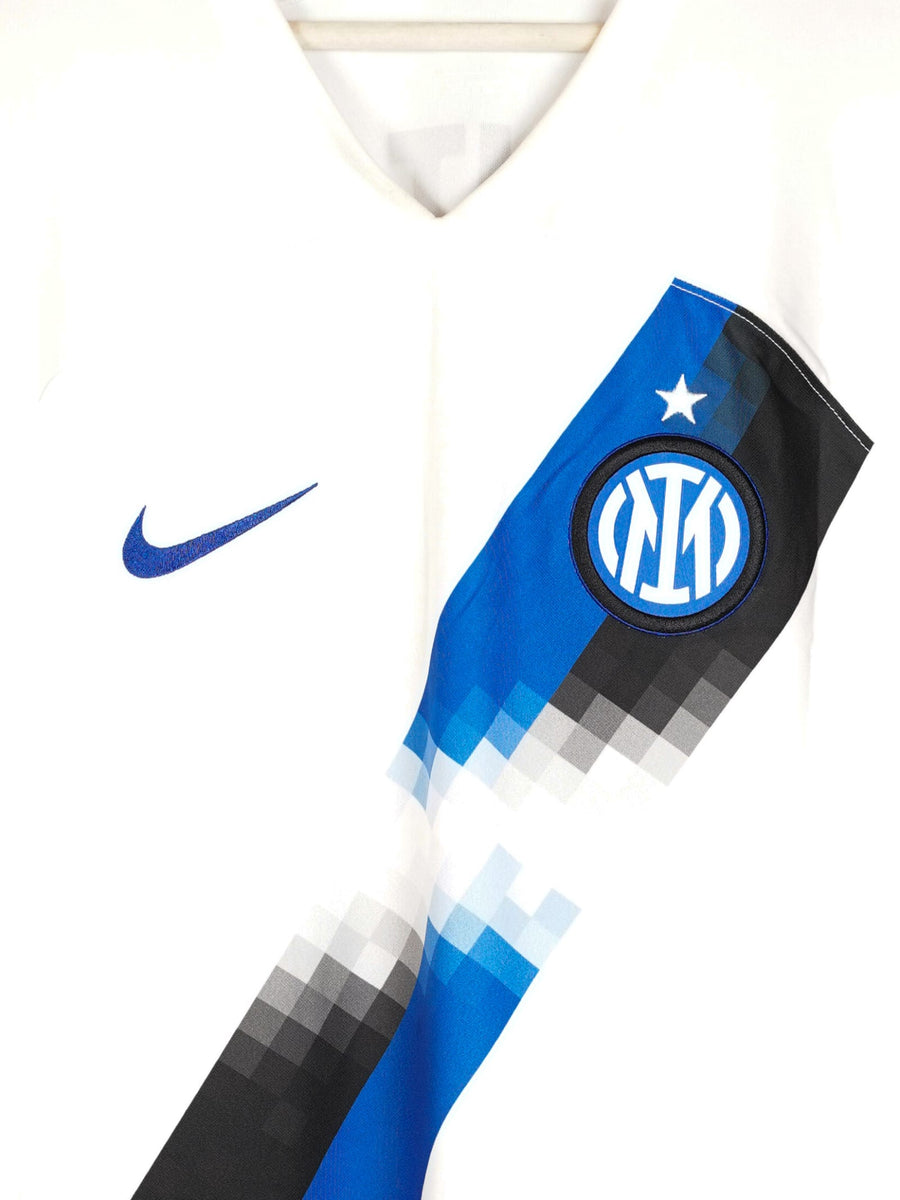 2023/24 Inter Milan Lautaro #10 Away Shirt (L)