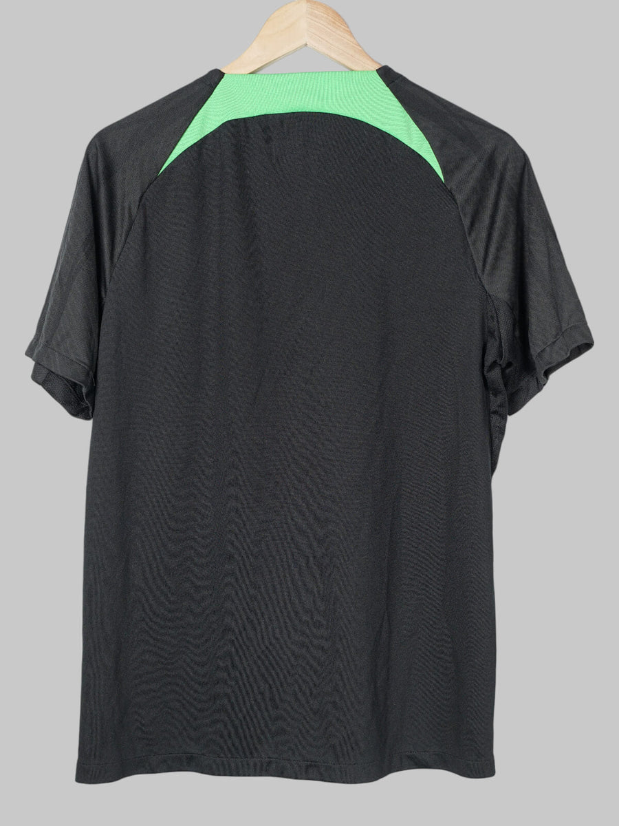 2023/24 Liverpool Training Shirt (L)