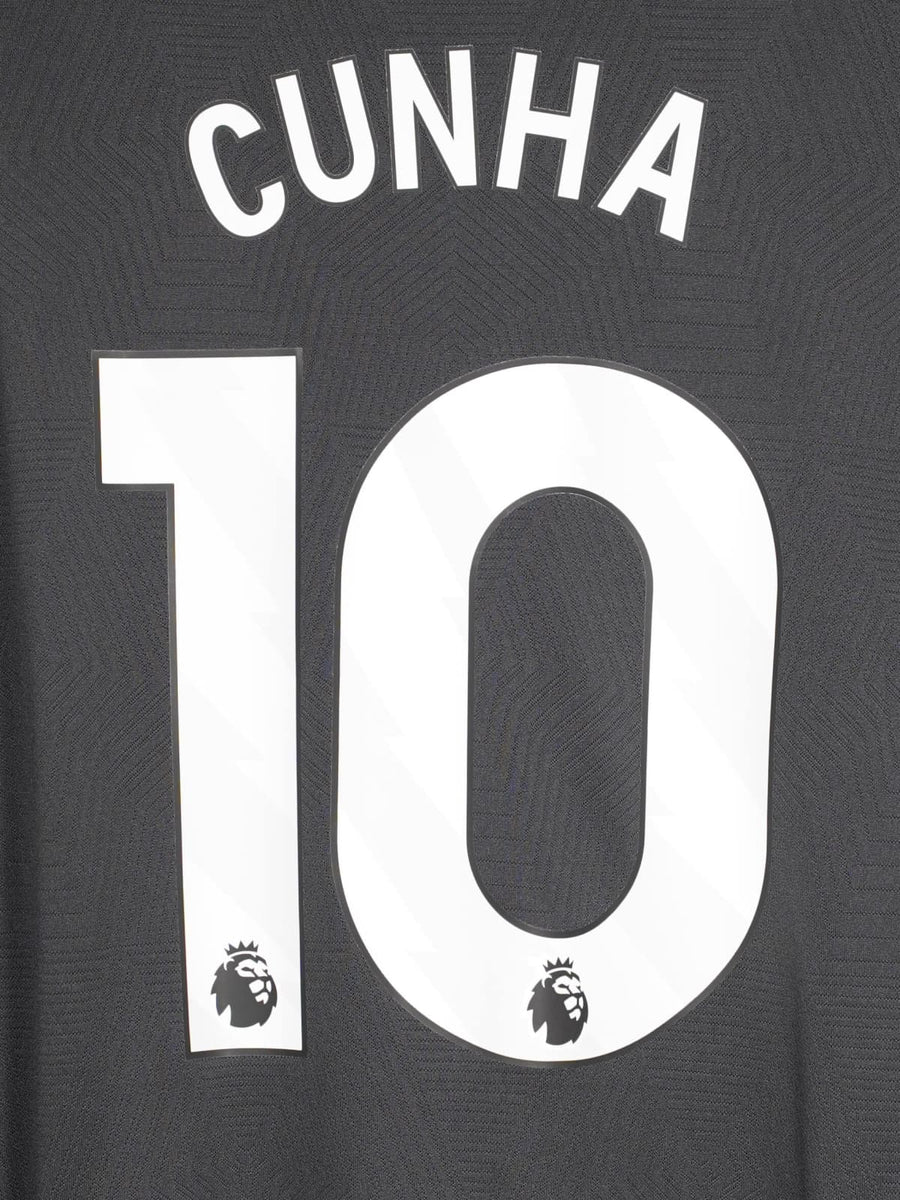 2024/25 Wolverhampton Wanderers Cunha #10 Away Shirt L/S (XL)
