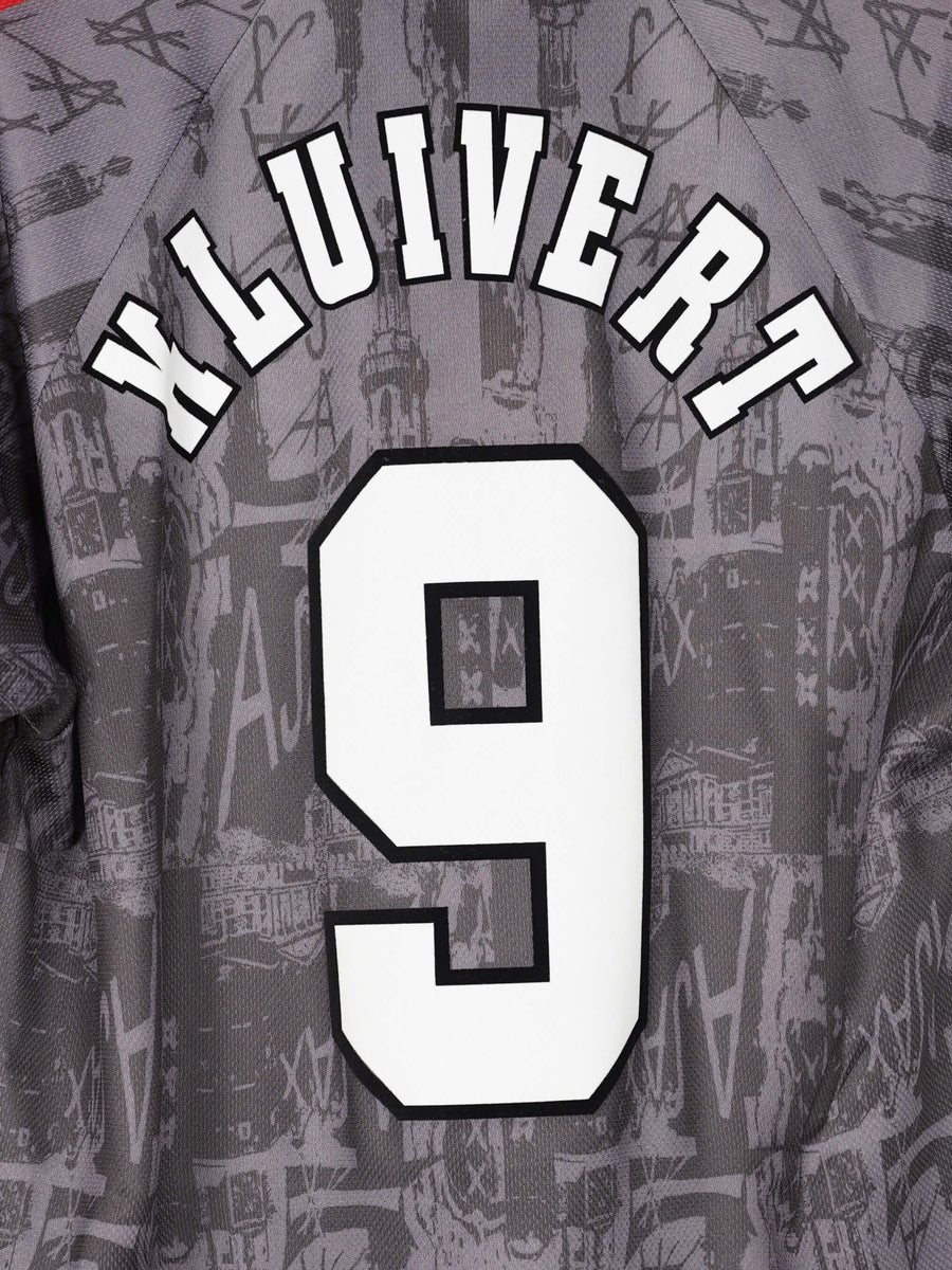 1996/97 Ajax Kluivert #9 Away Shirt (L)