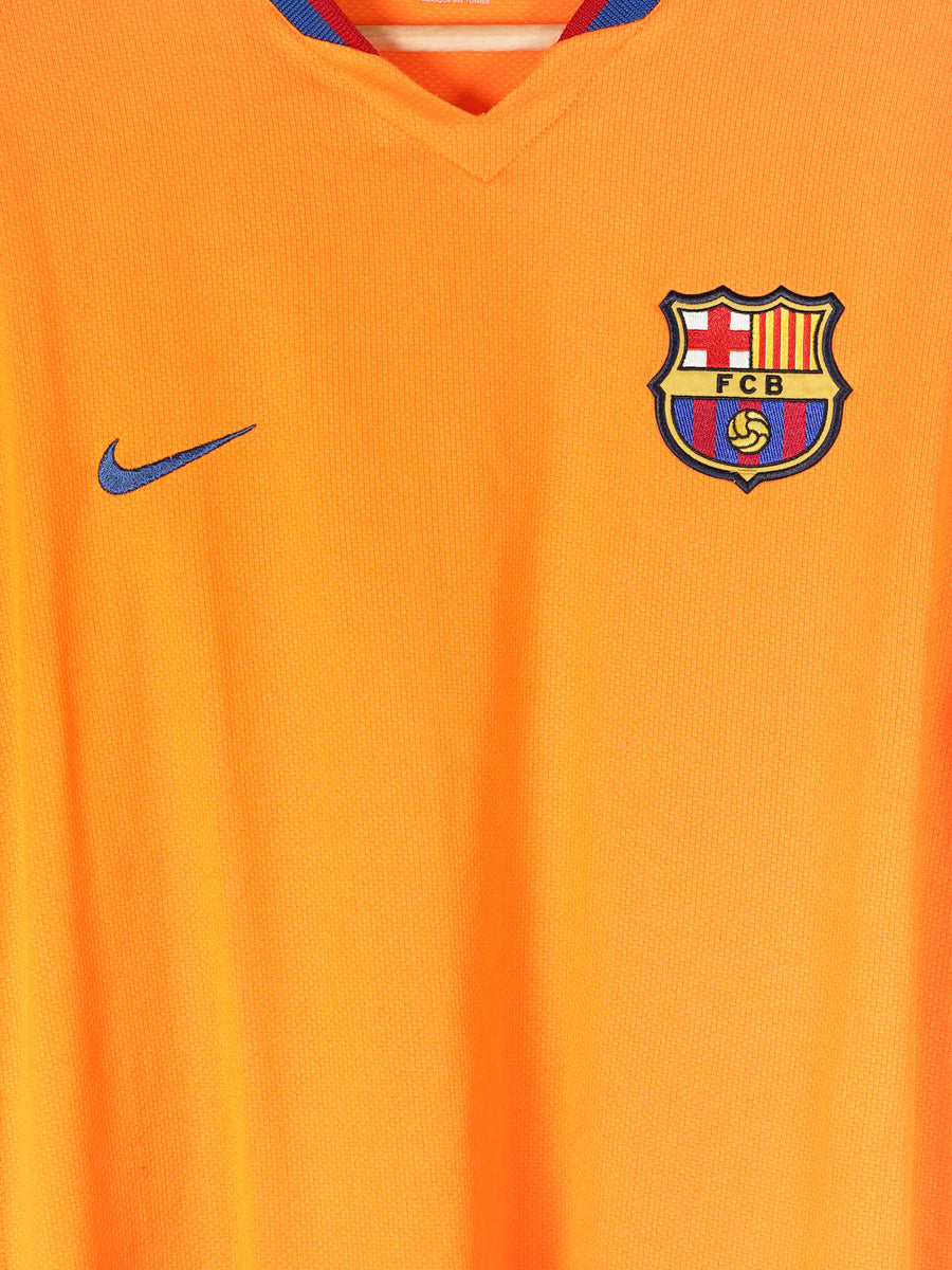 2006/7 Barcelona Ronaldinho #10 Away Shirt (XL)