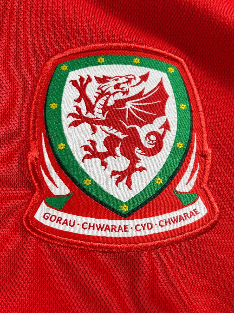 2018/19 Wales Bale #11 Home Shirt (L)