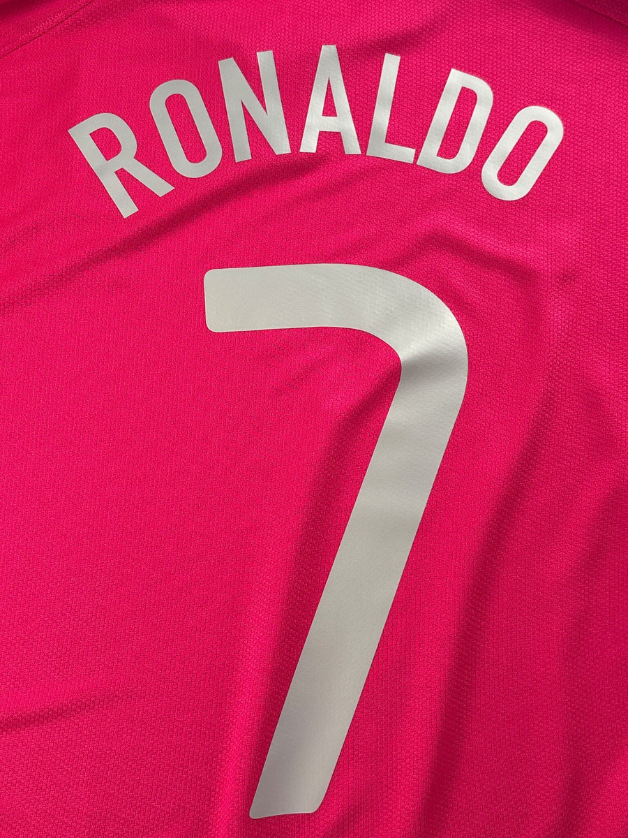 2008/09 Portugal Ronaldo #7 Home Shirt (M)