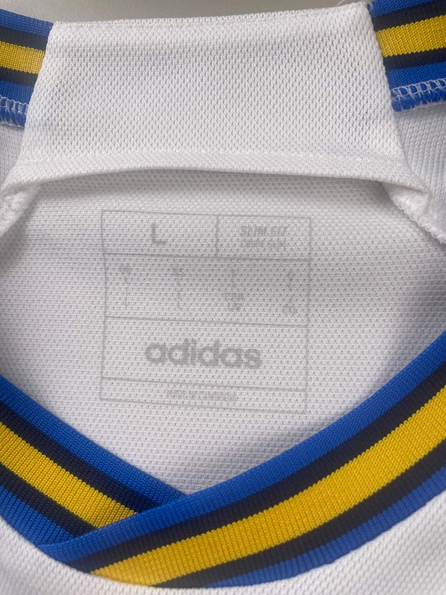 2022/23 Sweden Gyokeres #17 Away Shirt (L)