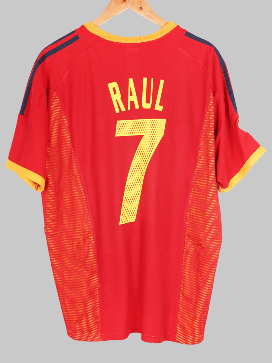 2002/3 Spain Raul #7 Home Shirt (L)