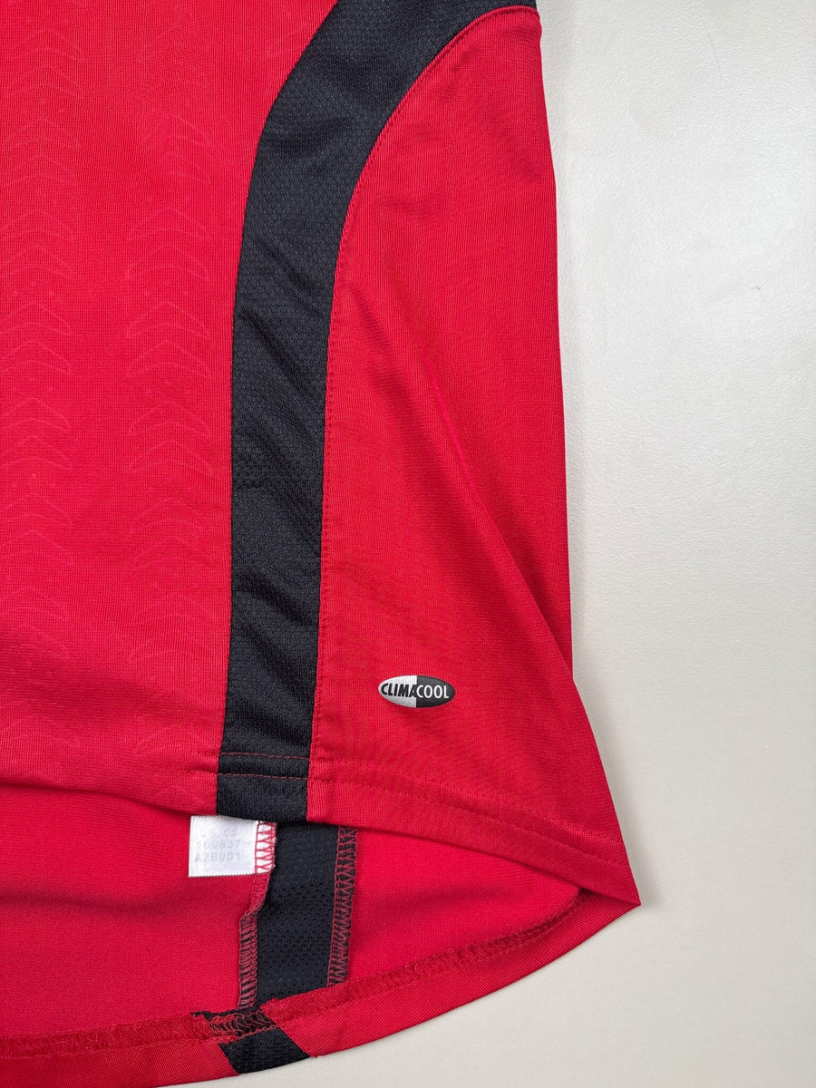 2005/6 Real Madrid Casillas #1 Goalkeeper Shirt (L)