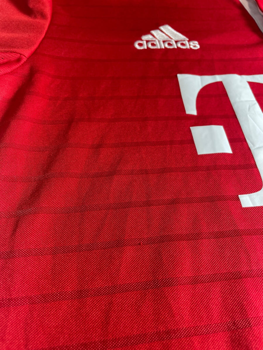 2016/17 Bayern Munich Home Shirt (M)