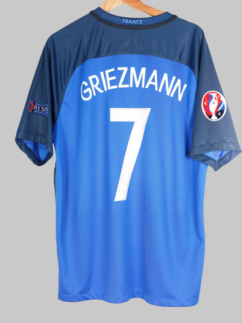 2016/17 France Griezmann #7 Home Shirt (XL)