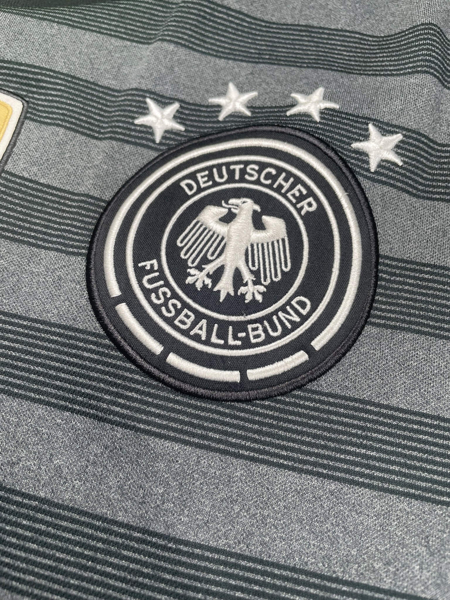 2016/17 Germany Away Shirt (M)