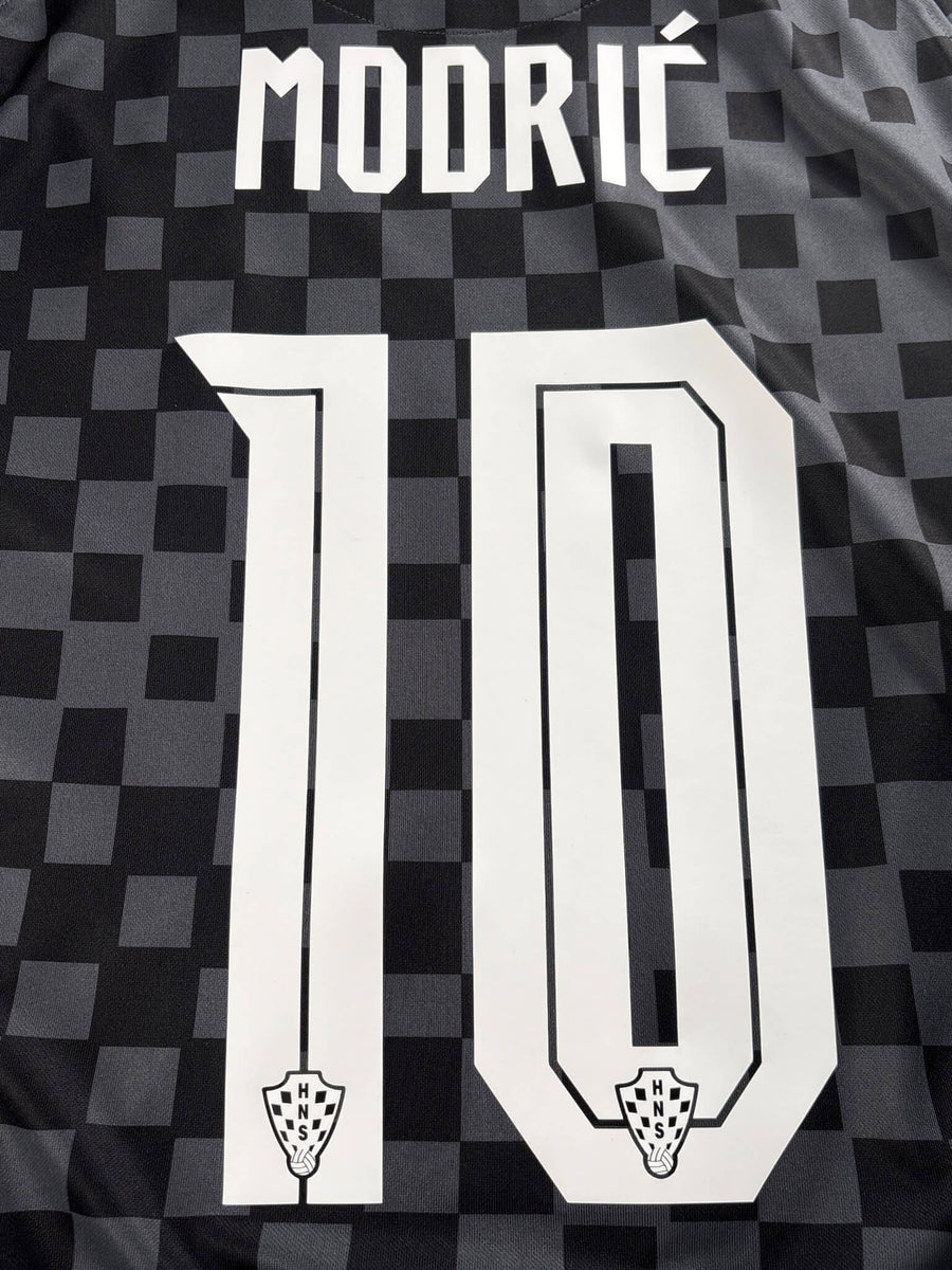 2021/22 Croatia Modric #10 Away Shirt (M)