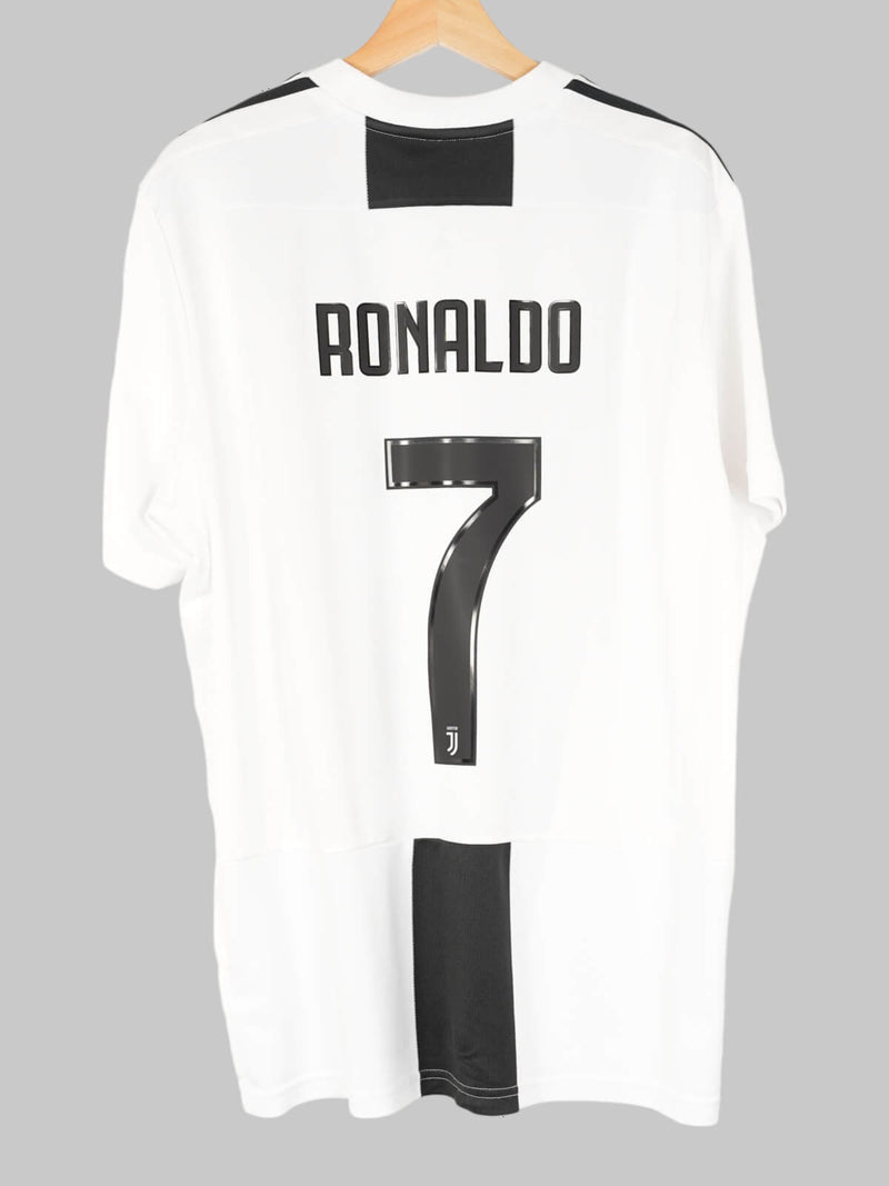 2018/19 Juventus Ronaldo #7 Home Shirt (XL)