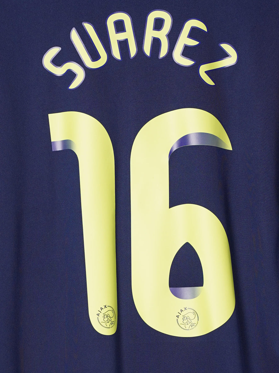 2010/11 Ajax Suarez #16 Away Shirt (L)