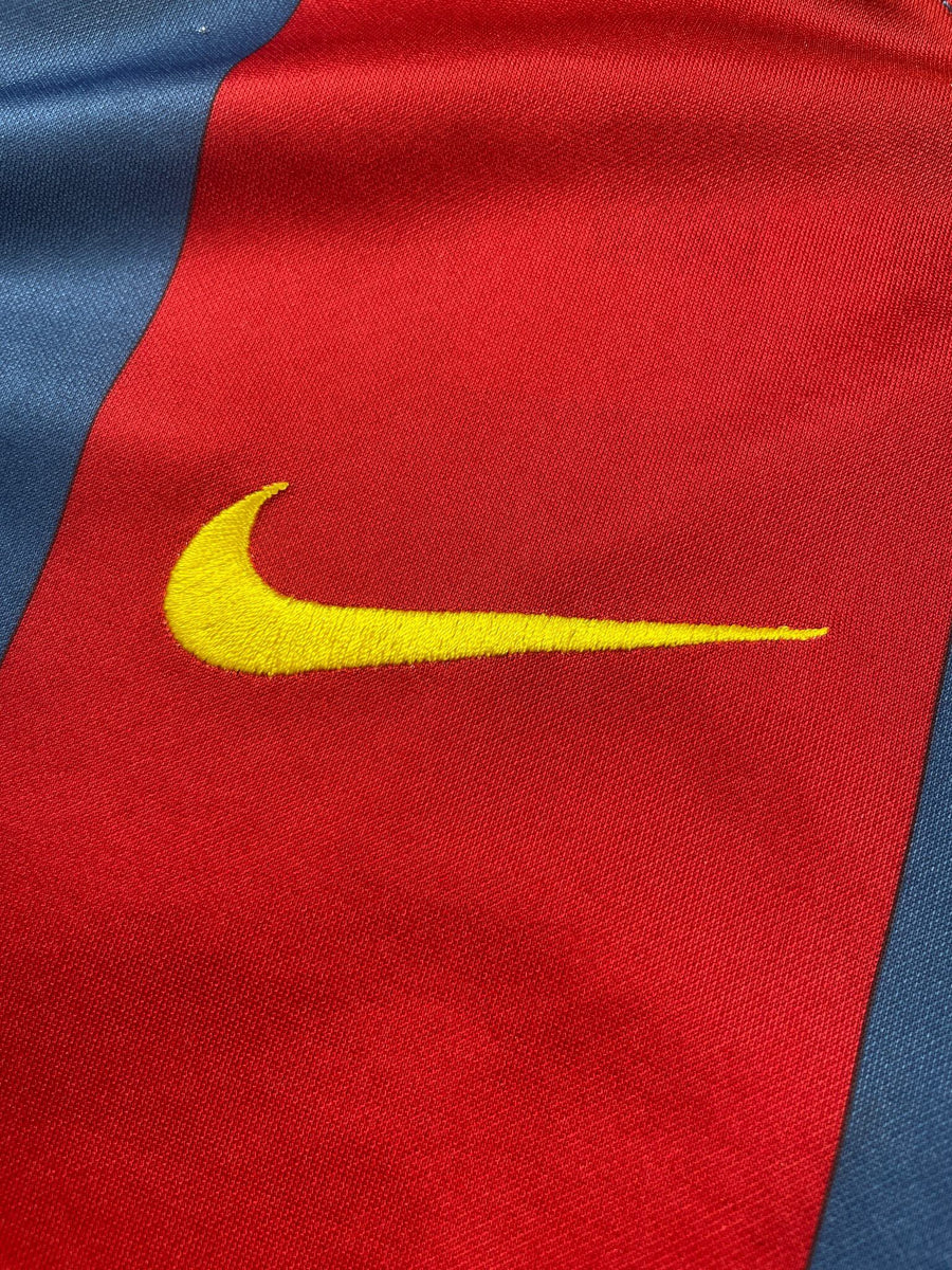 2010/11 Barcelona Xavi #6 Home Shirt (M)