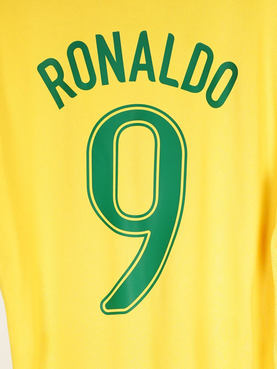 2006/07 Brazil Ronaldo #9 Home Shirt (M)