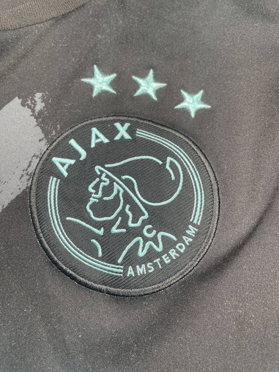 2016/17 Ajax Dolberg #25 Away Shirt (M)