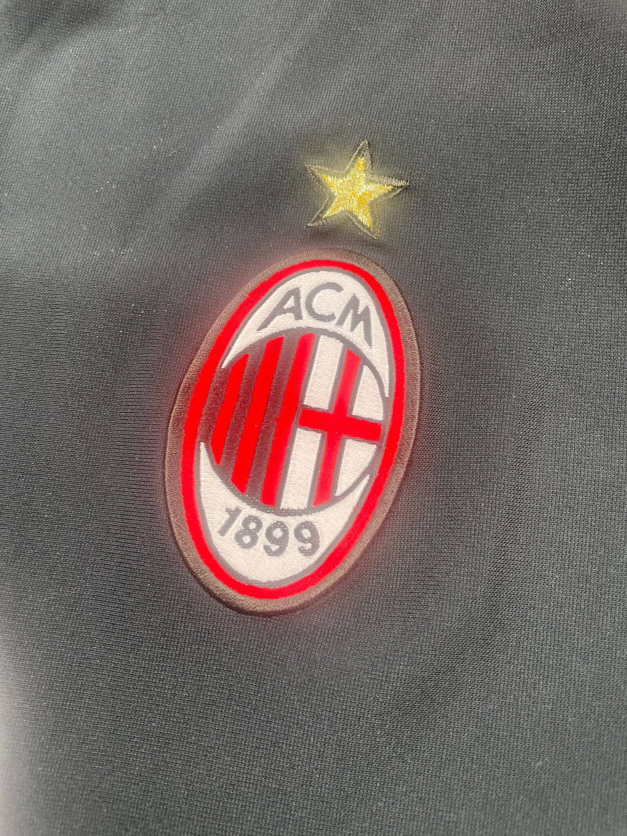 2005/6 AC Milan Kaka #22 Third Shirt (M)
