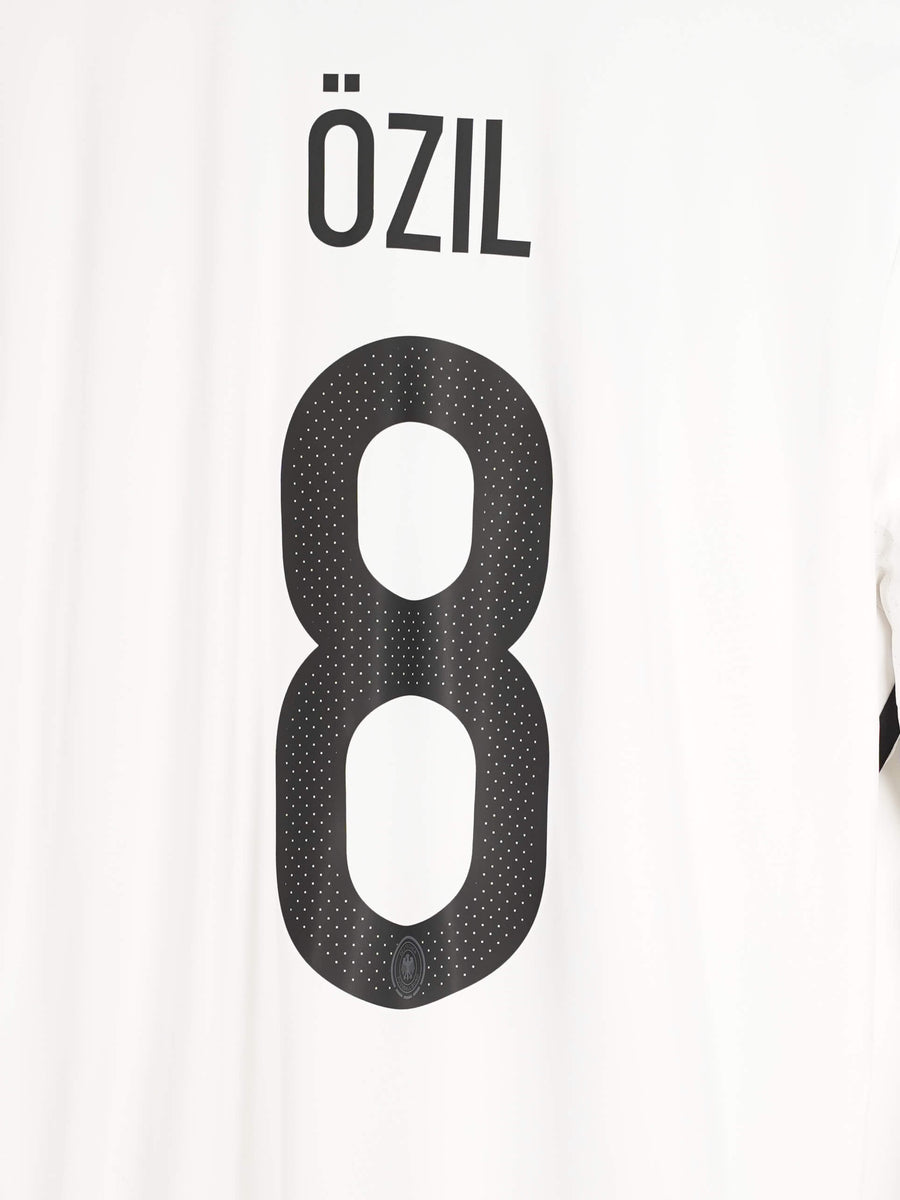 2015/16 Germany Ozil #8 Home Shirt L/S (L)