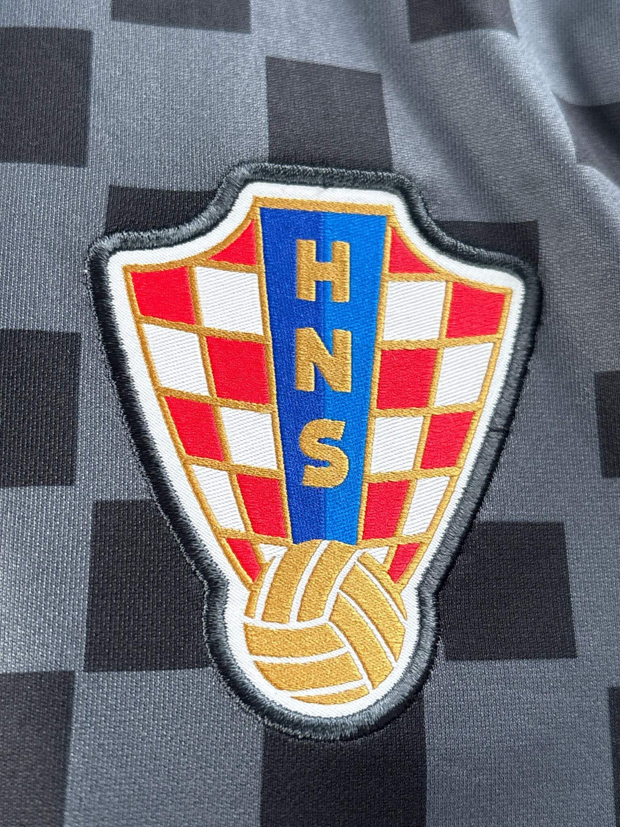 2021/22 Croatia Modric #10 Away Shirt (M)
