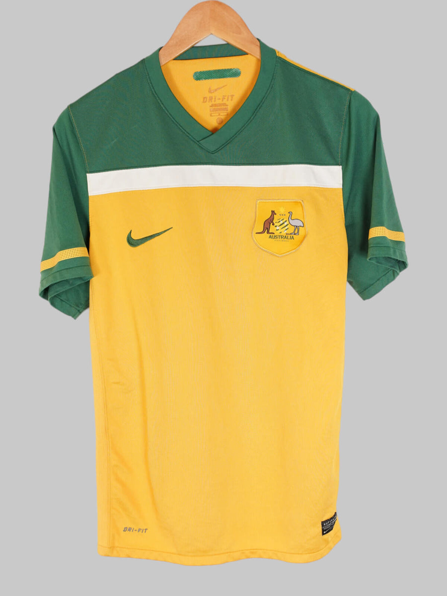 2010/11 Australia Home Shirt (M)
