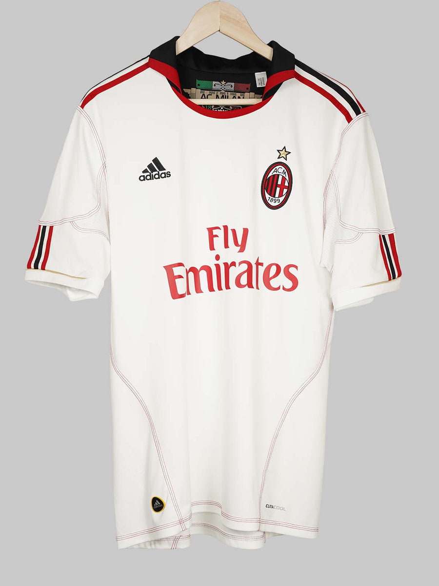 AC Milan Away Shirt 2010/11 Ibrahimovic 11 (L)