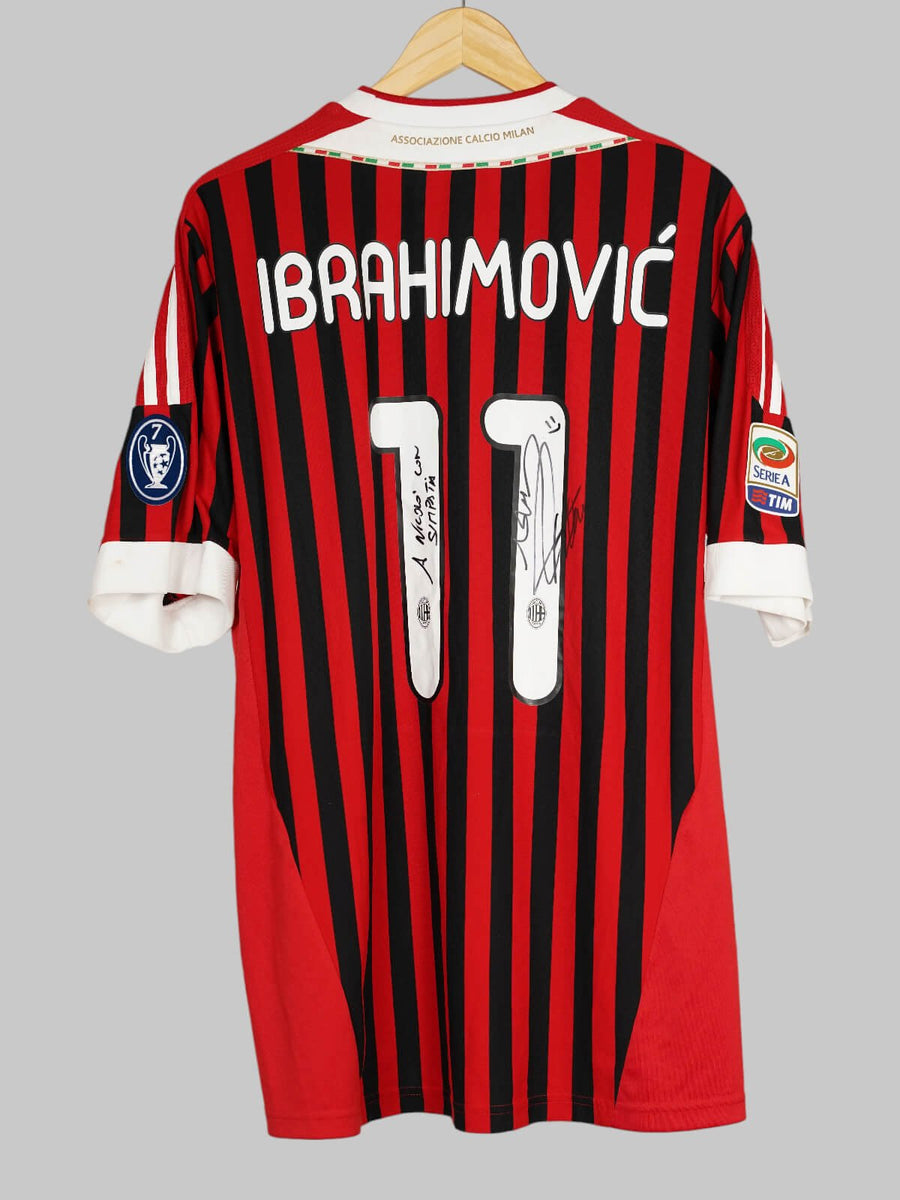 AC Milan Home Shirt 2011/12 Ibrahimovic 11 Signed (XL)