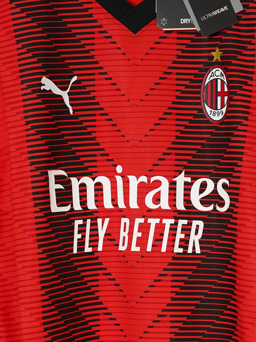 AC Milan Home Shirt Player Issue 2023/24 BNWT Pulisic 11 (XL)