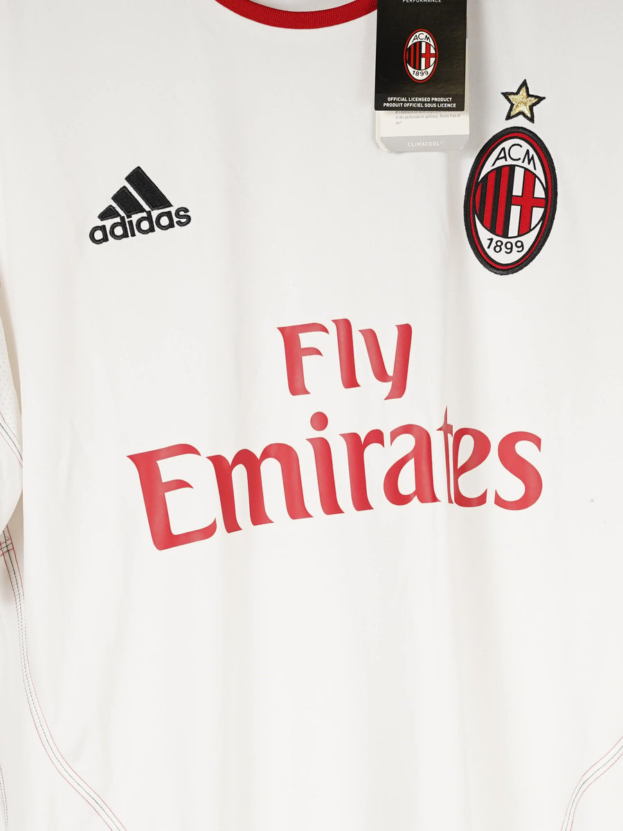 AC Milan Signed Away Shirt 2010/11 Gambaro 14 BNWT (M)