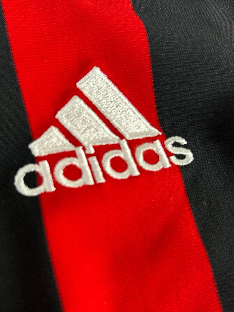 AC Milan Signed Home Shirt 2009/10 Massaro 11 BNWT (XL)