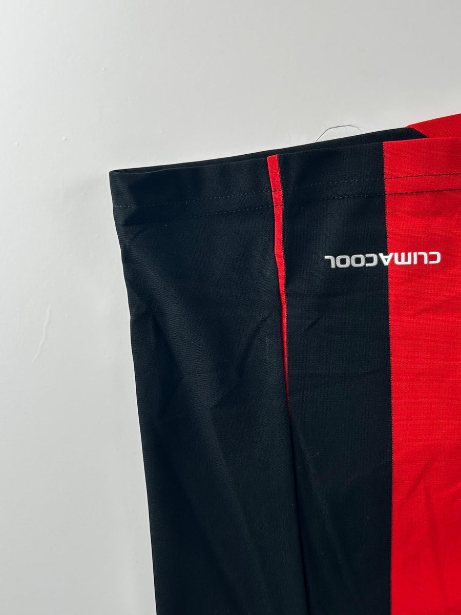 AC Milan Signed Home Shirt 2009/10 Massaro 11 BNWT (XL)