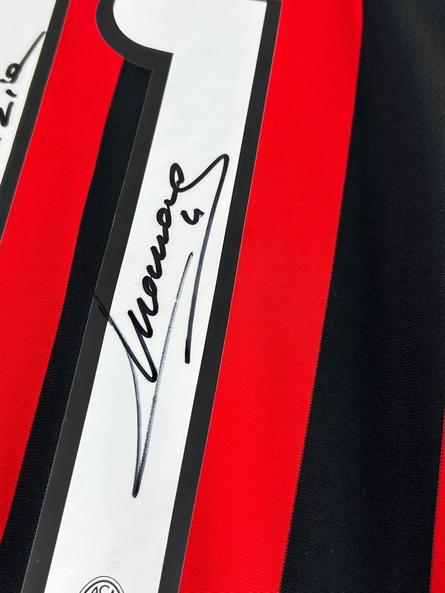 AC Milan Signed Home Shirt 2009/10 Massaro 11 BNWT (XL)