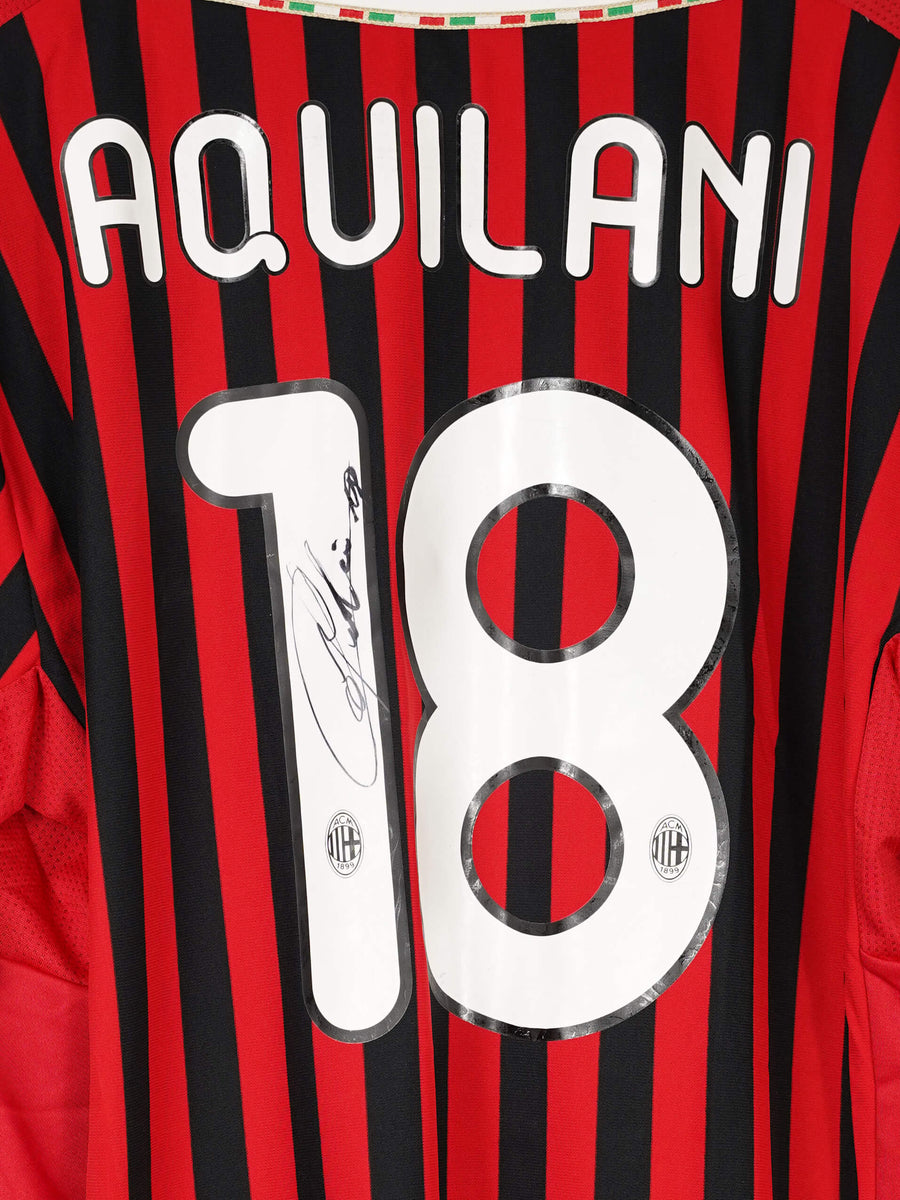 AC Milan Signed Home Shirt 2011/12 Aquilani 18 (XL)