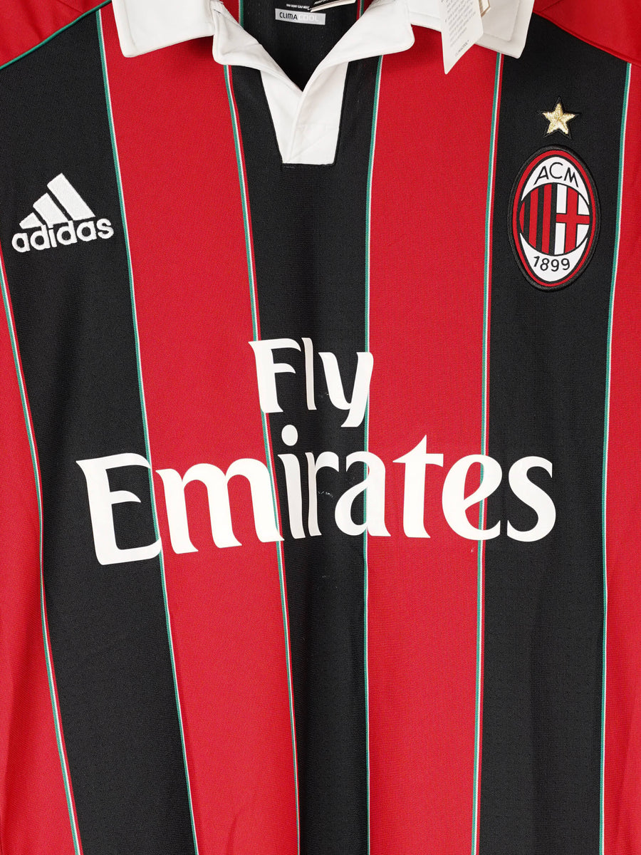 AC Milan Signed Home Shirt 2012/13 Nocerino 8 BNWT (XL)