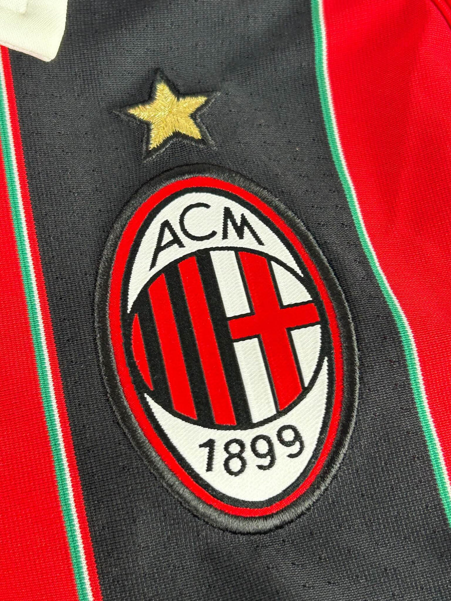 AC Milan Signed Home Shirt 2012/13 Nocerino 8 BNWT (XL)