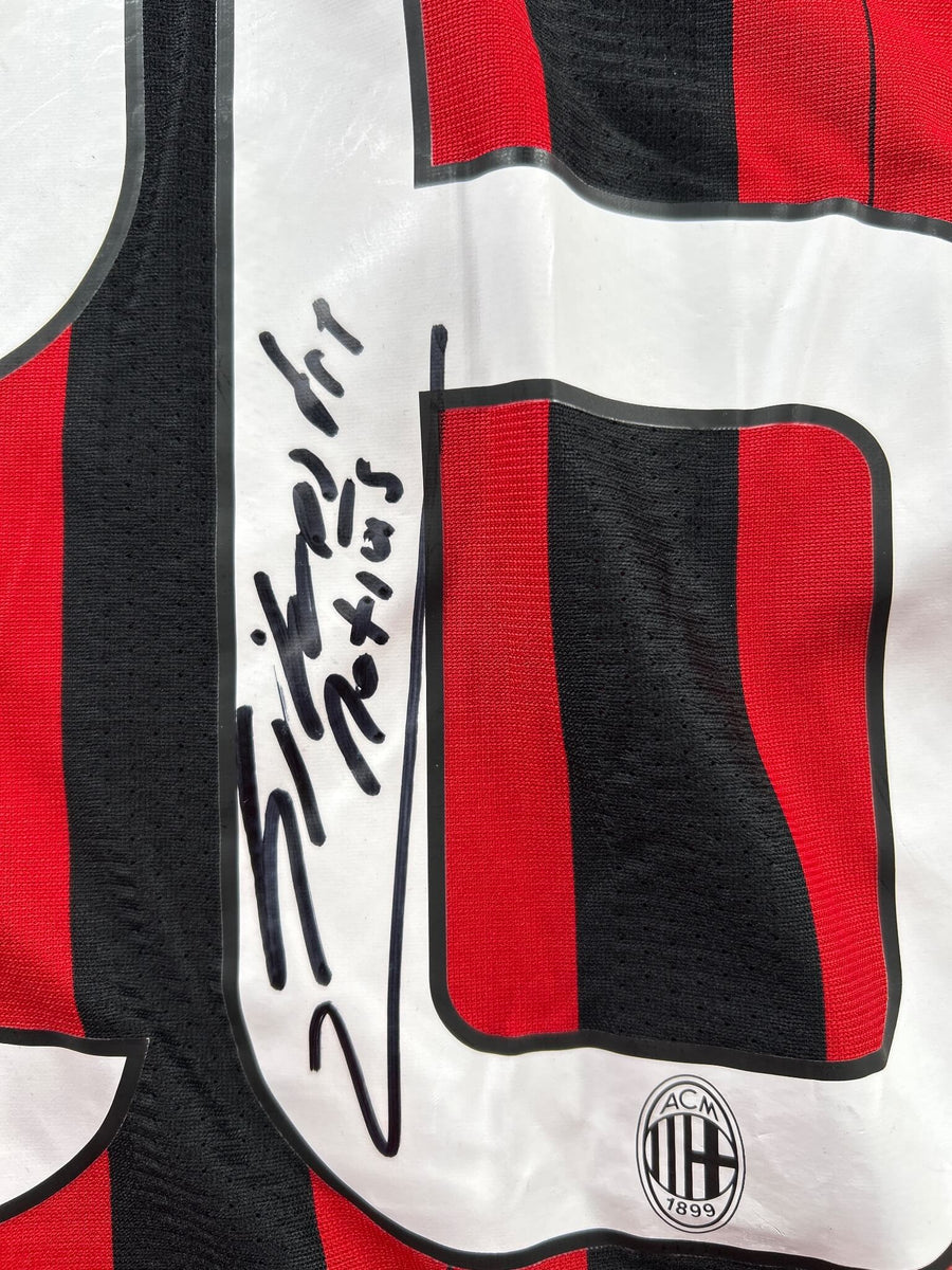 AC Milan Signed Home Shirt 2013/14 Silvestre 26 (L)