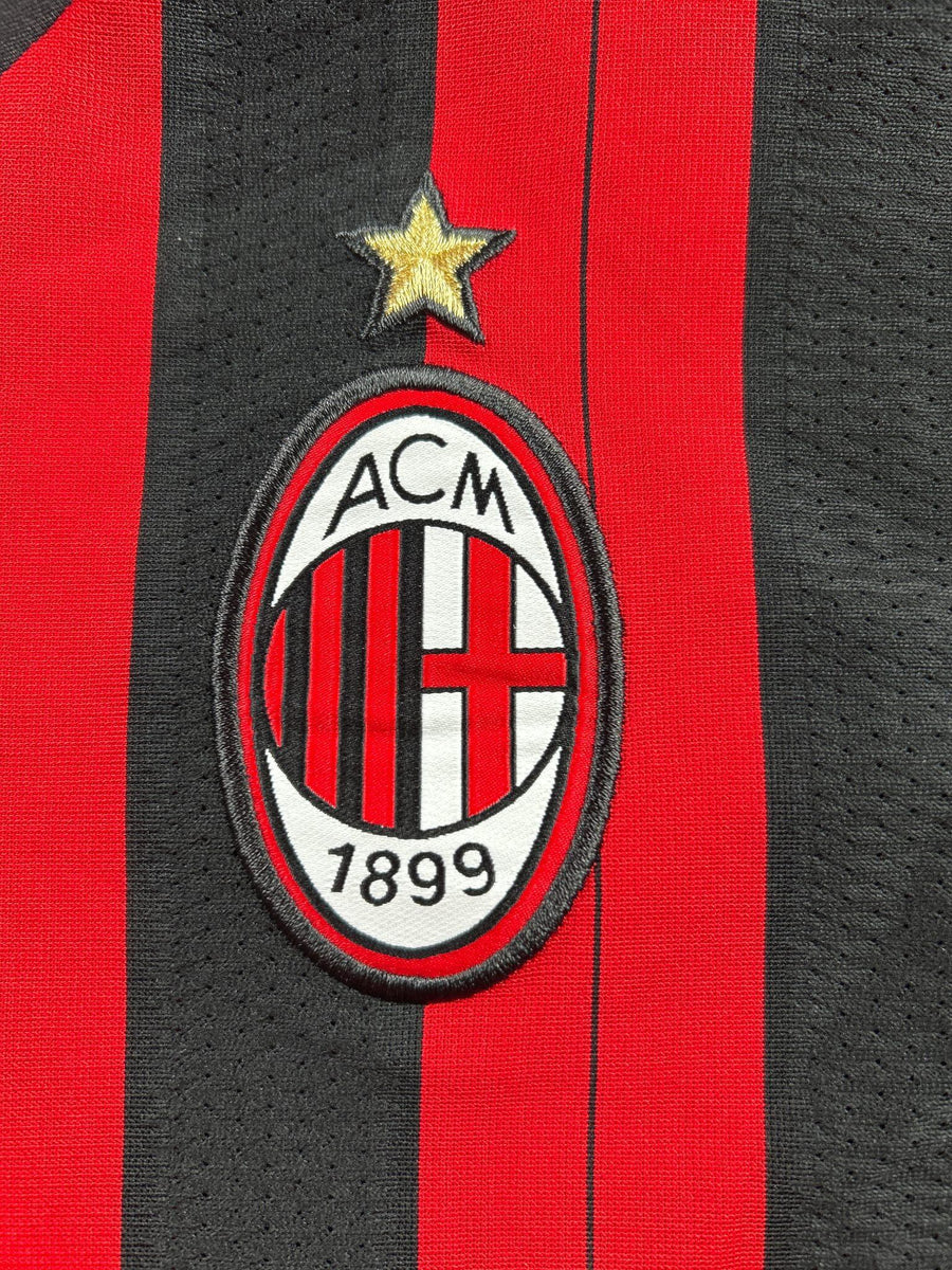 AC Milan Signed Home Shirt 2013/14 Silvestre 26 (L)