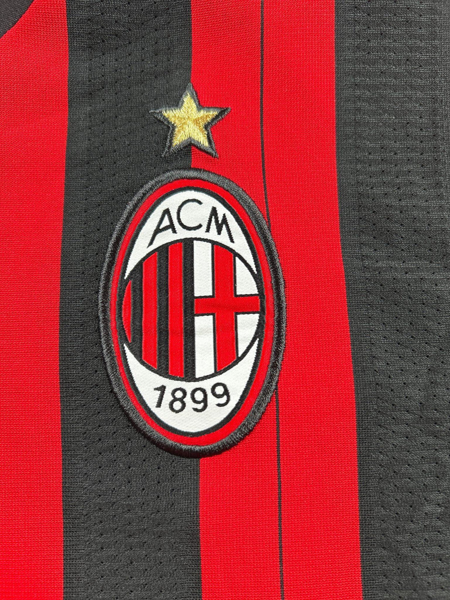 AC Milan Signed Home Shirt 2013/14 Silvestre 26 (L)