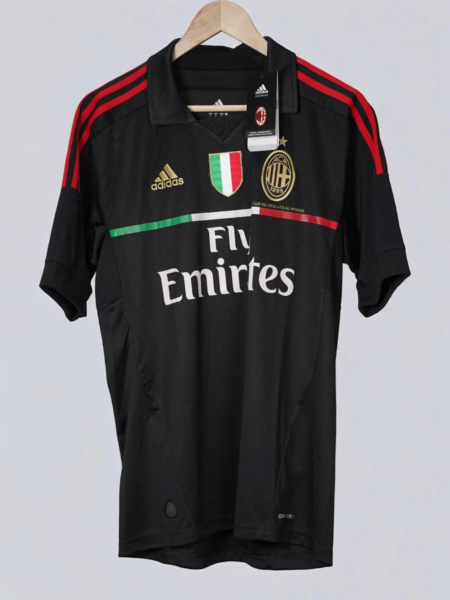 AC Milan Third Shirt 2011/12 El Shaarawy 92 BNWT (M)