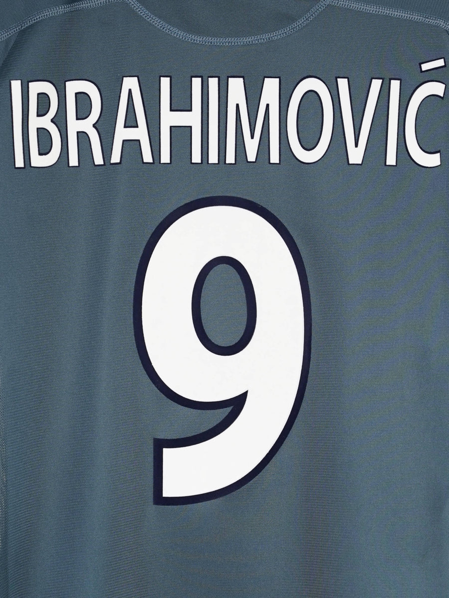 Ajax Away Shirt 2003/4 Ibrahimovic 9 (L)