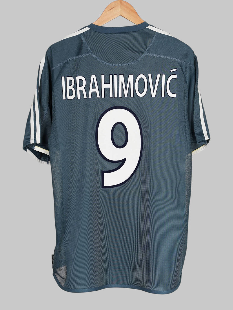Ajax Away Shirt 2003/4 Ibrahimovic 9 (L)