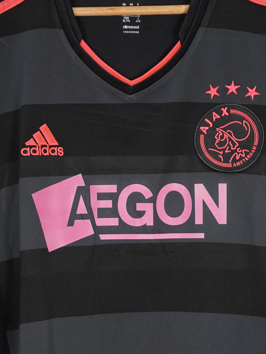 Ajax Away Shirt 2013/14 Fischer 39 (XL)