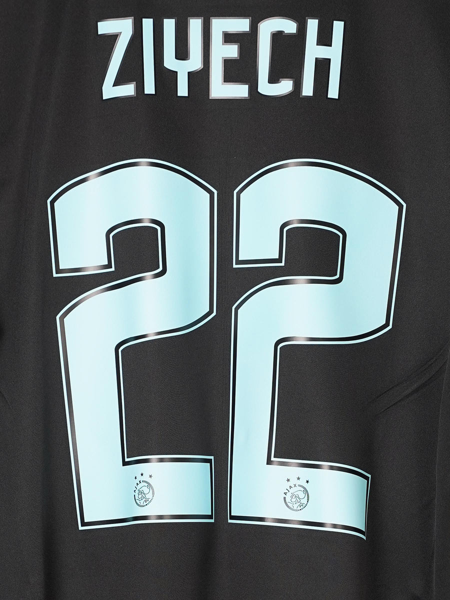 Ajax Away Shirt 2016/17 Ziyech 22 (S)