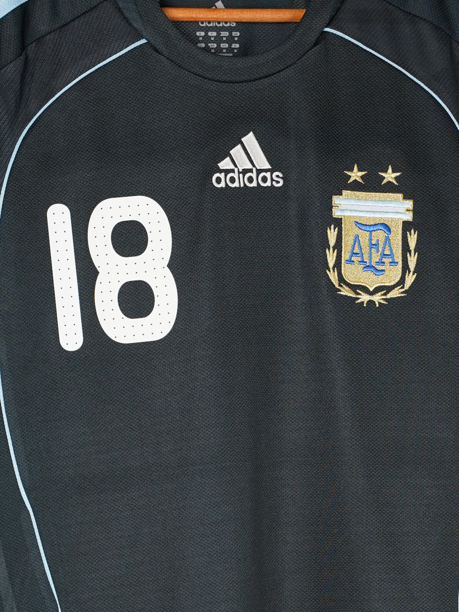 Argentina Away Shirt 2008/9 Messi 18 (M)
