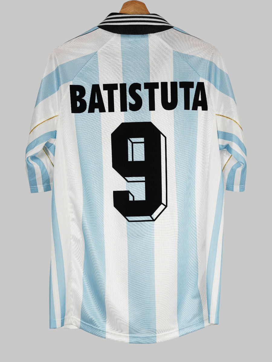 Argentina Home Shirt 1998/99 Batistuta 9 (M)