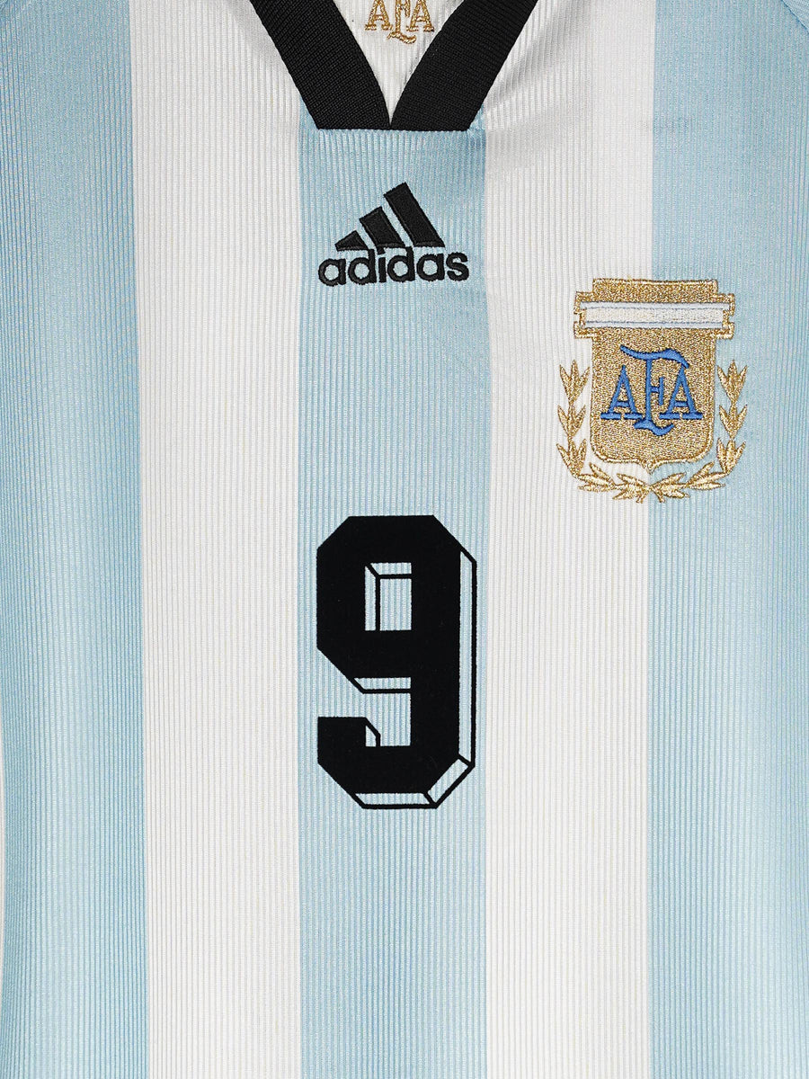 Argentina Home Shirt 1998/99 Batistuta 9 (M)