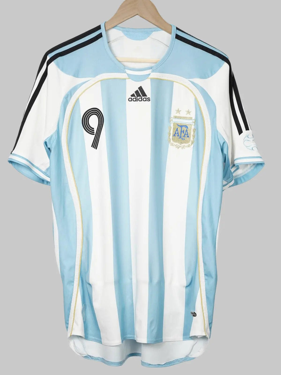 Argentina Home Shirt 2006/7 Crespo 9 (M)