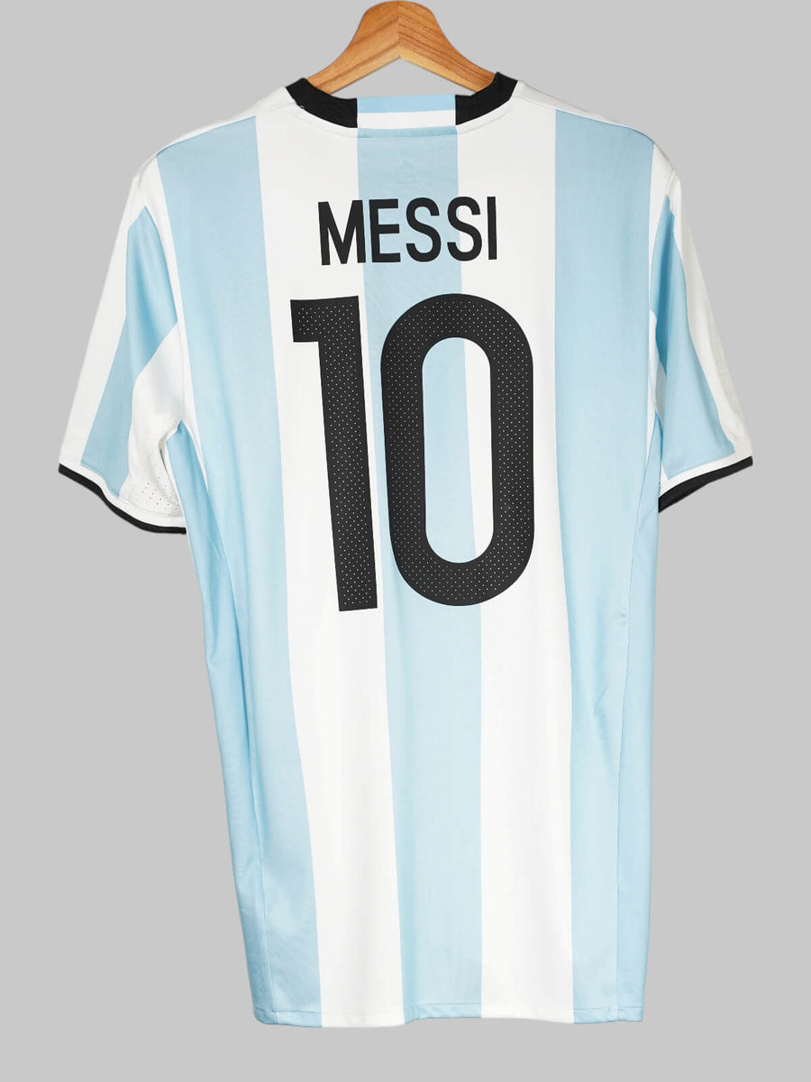 Argentina Home Shirt 2016/17 Messi 10 (M)